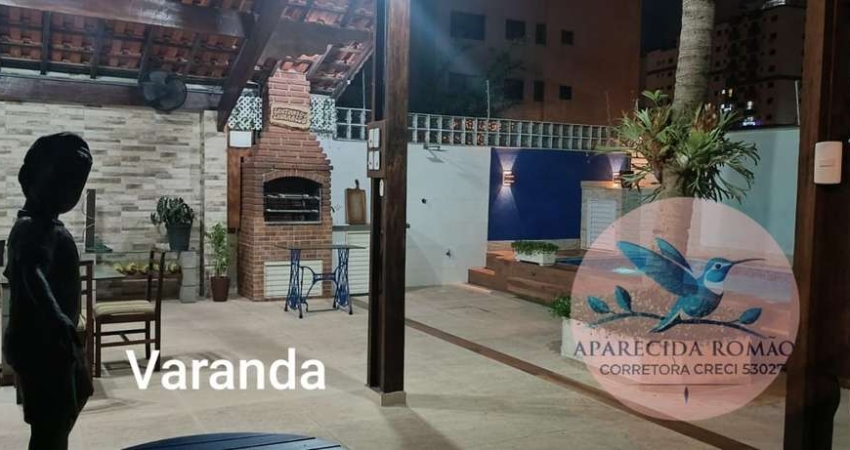 Sobrado para Venda em Praia Grande, Aviação, 4 dormitórios, 3 suítes, 1 banheiro, 2 vagas