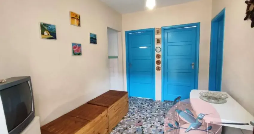 Apartamento para Venda em Praia Grande, Guilhermina, 2 dormitórios, 1 banheiro, 1 vaga