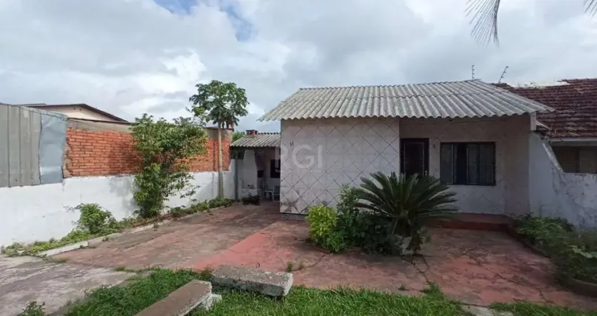 Casa com 4 quartos à venda na Avenida João Antônio Silveira, 11, Restinga, Porto Alegre