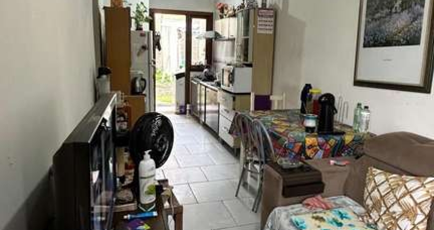 Casa com 2 quartos à venda na Rua Carlos Wilson Schröder, 304, Hípica, Porto Alegre