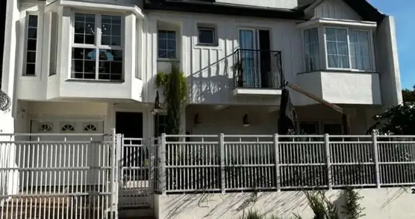 Casa com 3 quartos à venda na Rua Ramiro Barcelos, 276, Centro, Santa Cruz do Sul