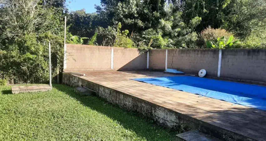 Casa com 3 quartos à venda na Rua Dona Mariana, 1481, Restinga, Porto Alegre