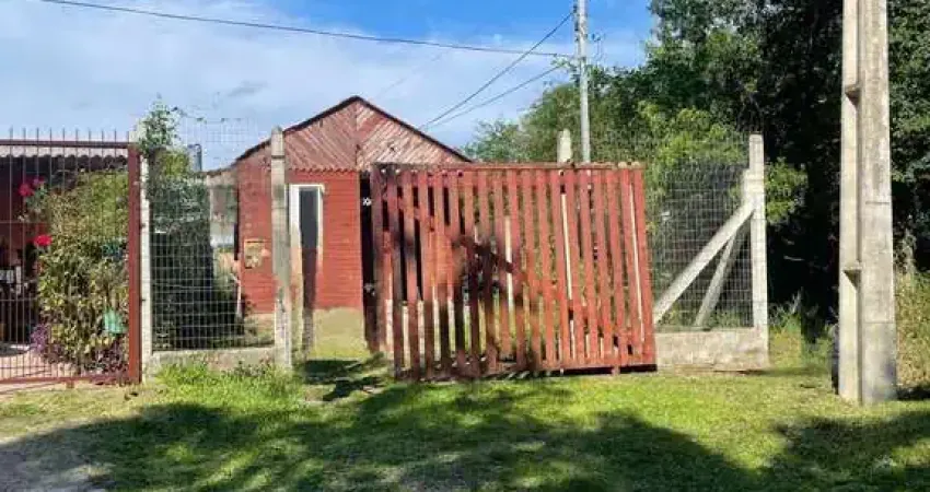 Casa com 2 quartos à venda na Rua Associação Atlética Trienon, 70, Belém Novo, Porto Alegre