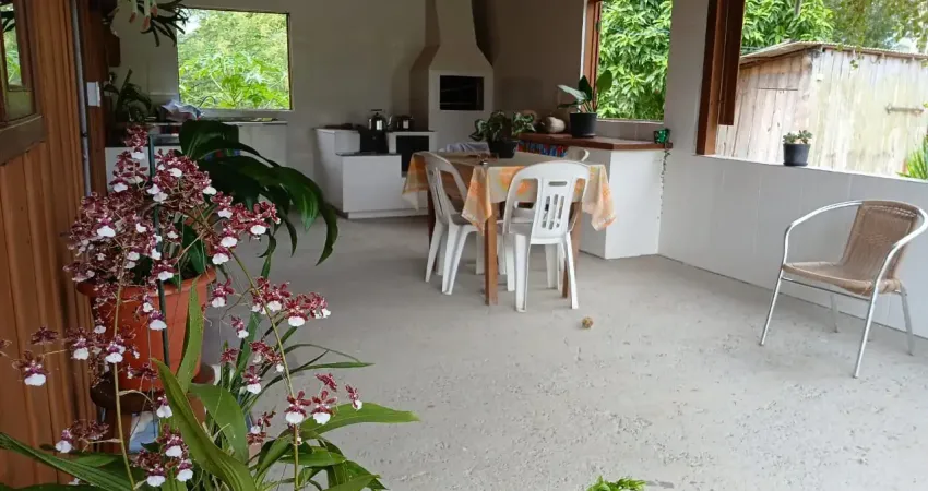 Vendo linda propriedade rural em camboriú, um pedacinho do paraíso só pra você.