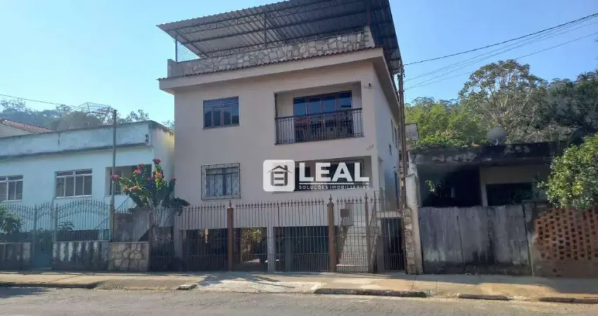 Apartamento com 2 dormitórios à venda, 193 m² por R$ 296.000,00 - Nossa Senhora da Penha - Matias Barbosa/MG