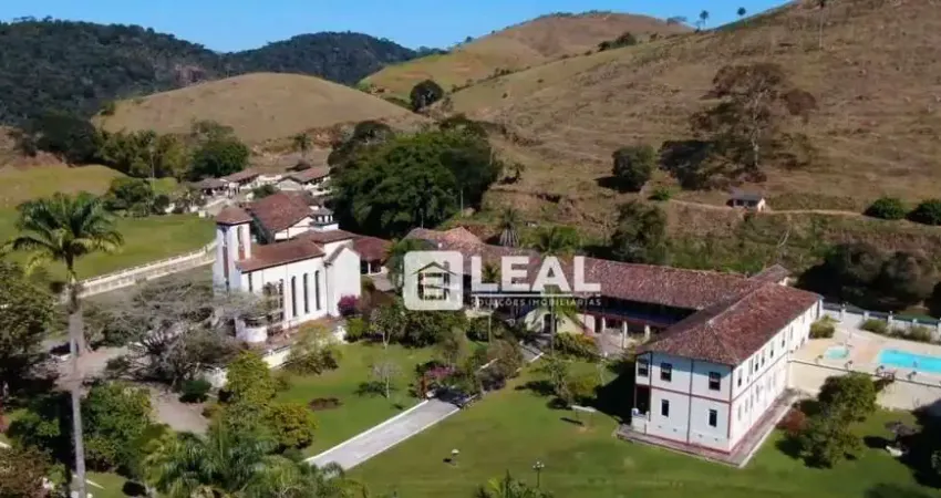 Fazenda com 1 sala à venda na Rua São Mateus, São Mateus, Juiz de Fora