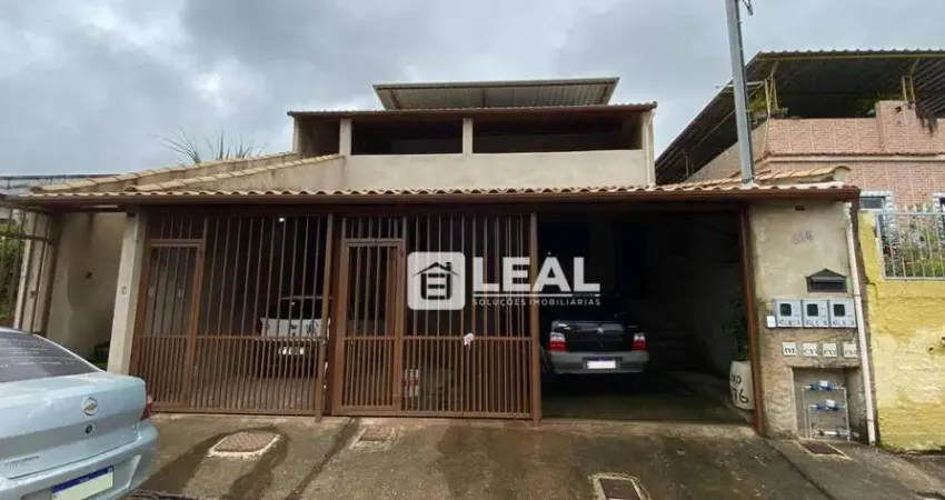 3 Casas à venda por R$ 742.000 - Nova Cidade - Matias Barbosa/Minas Gerais