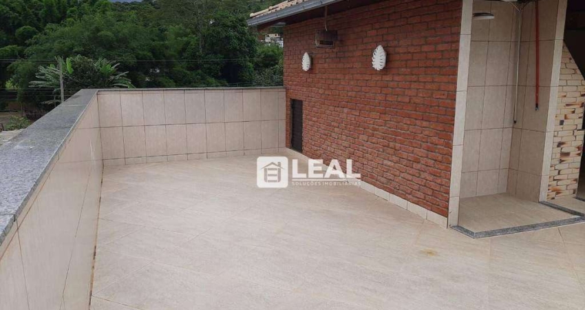 Casa com 3 dormitórios à venda, 88 m² por R$ 545.000,00 - Centro - Matias Barbosa/MG
