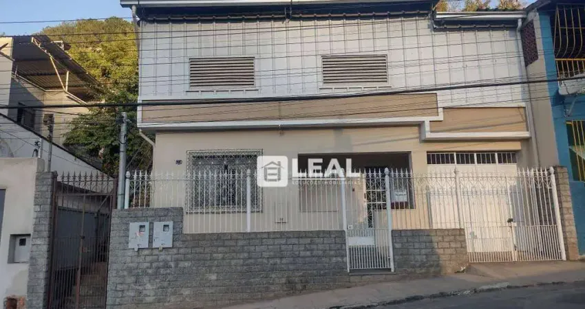 Casa com 4 dormitórios à venda, 75 m² por R$ 400.000,00 - Centro - Matias Barbosa/MG