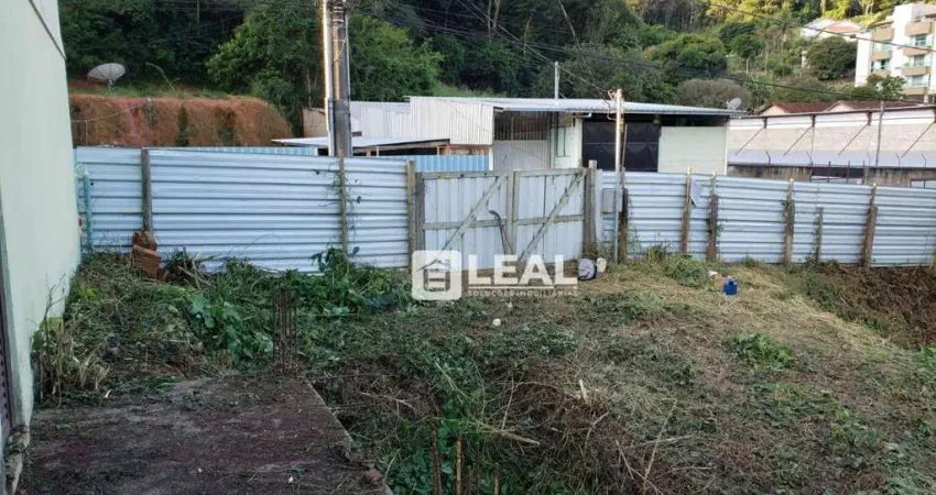 Terreno à venda - 1412,44m² - Centro - R$450.000,00 -Matias Barbosa, MG
