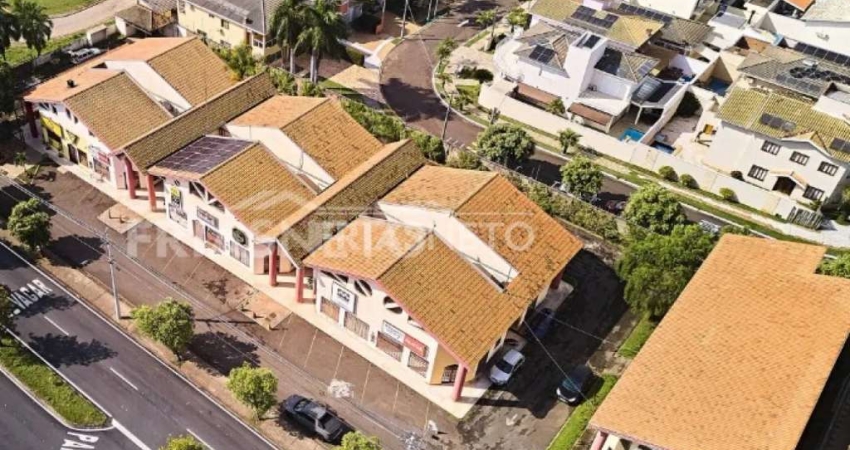 Ótimo imóvel comercial, pronto para seu negocio, perto de condomínio de casas e apartamentos
