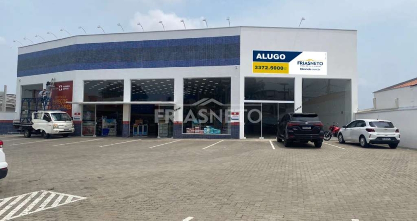 Salão comercial para locação na Avenida Dois Córregos