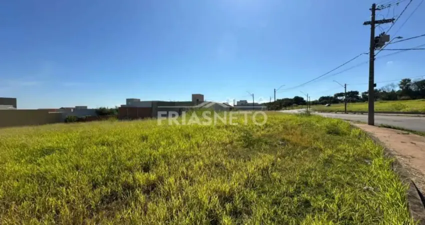 Terreno comercial de frente para avenida no Campos do Conde Taquaral