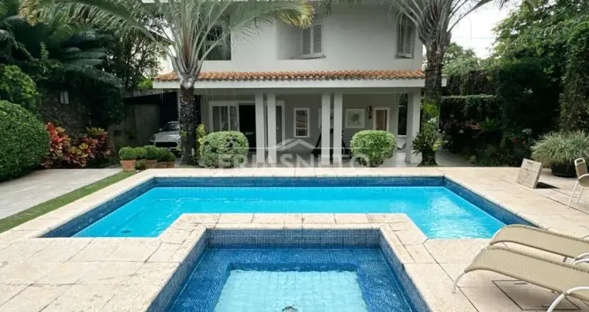casa a venda no condominio recanto dos beija flores.