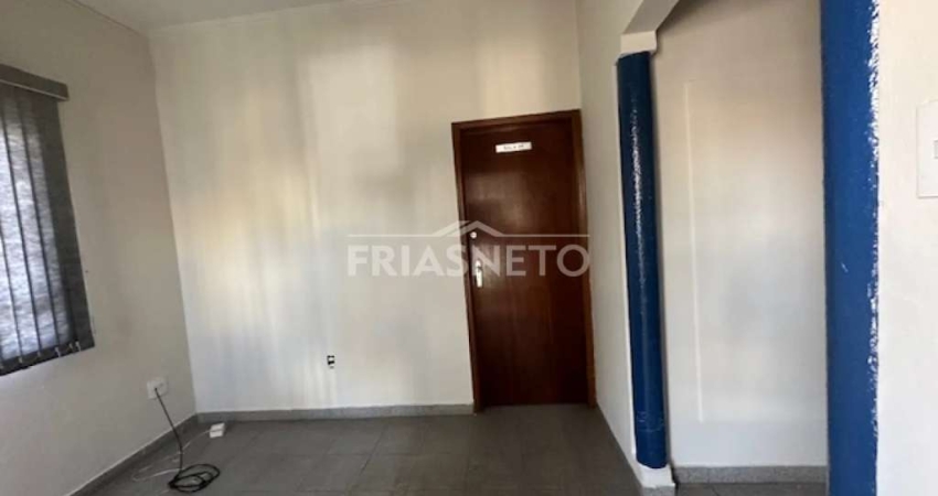 Casa comercial à venda no Centro, Piracicaba 