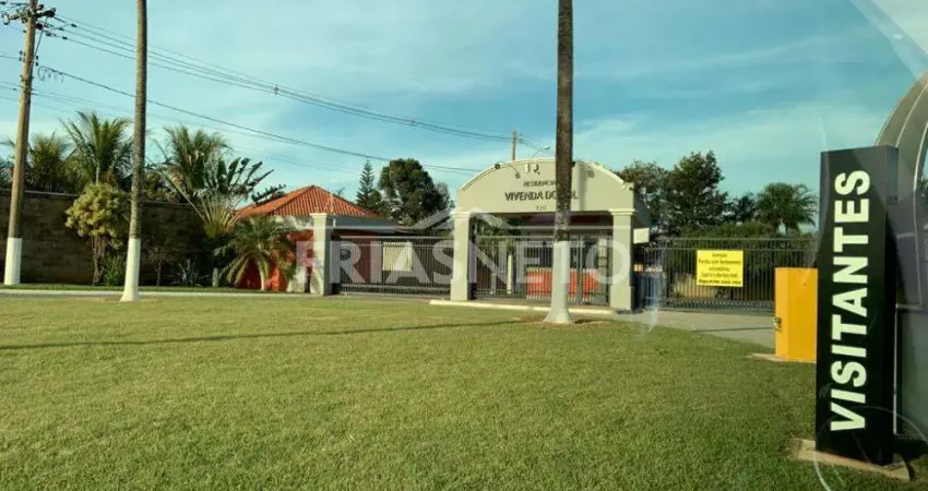 Terreno disponível para venda no condomínio Vivendas do Sol! Com 1000m² de área total.