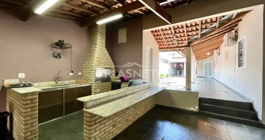Casa com 3 quartos à venda no Jardim Abaeté, Piracicaba 