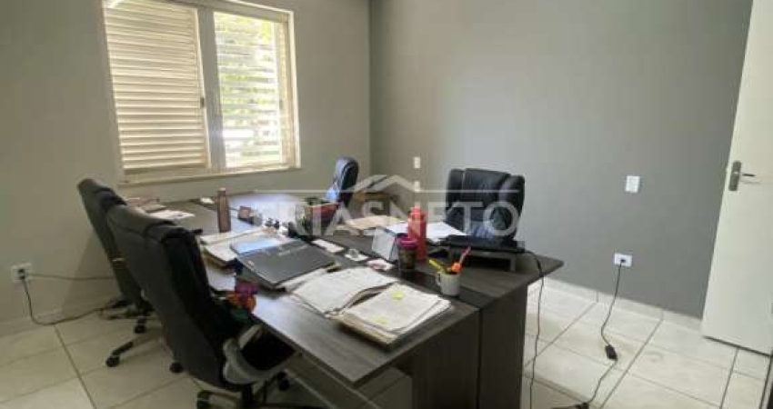 Casa comercial à venda no Centro, Piracicaba 