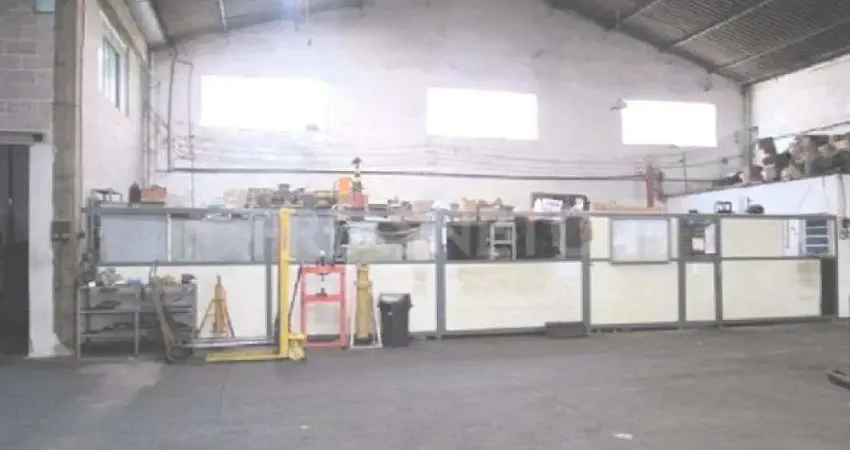 Galpão para locação na avenida cassio pascoal padovani - frente 50m para avenida