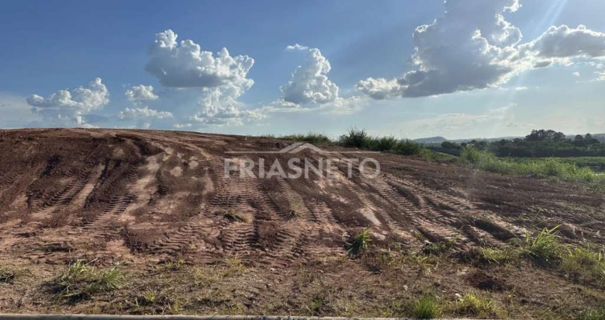 LOTE À VENDA - CONDOMÍNIO FECHADO - RESIDENCIAL VITÓRIA RÉGIA