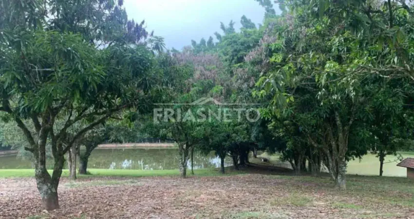 Sítio Bairro Água Bonita com Lagos, casa com suites, casa de Caseiro 62.700.000m² de área