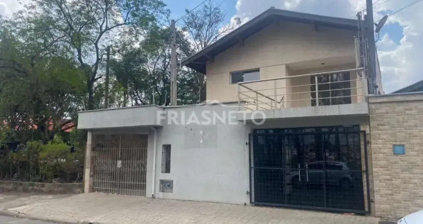 Casa Comercial/Residencial região de Santa Terezinha