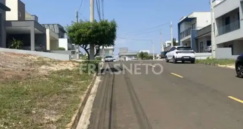 Terreno em condomínio fechado à venda no Jardim São Francisco, Piracicaba 