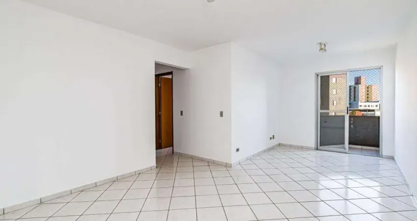 Apartamento à venda com sacada e suíte - 3 dormitórios com armários e cozinha planejada