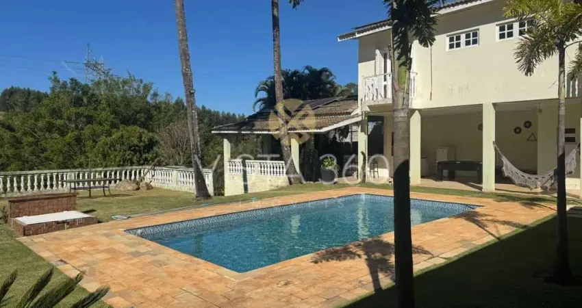 ENCANTADORA CHÁCARA À VENDA NO CONDOMÍNIO NOVA SUÍCA MONTE ACRÓPOLE EM VALINHOS-SP