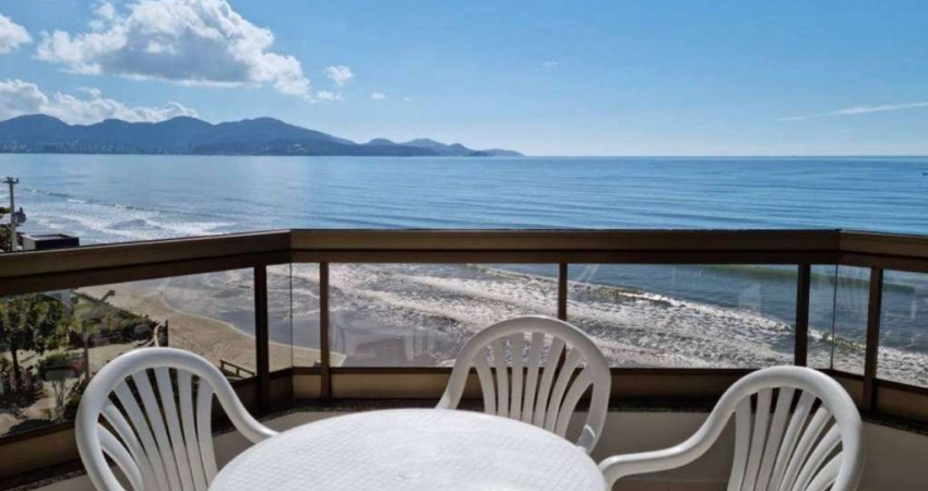 Exclusivo Apartamento à Beira-Mar em Meia Praia, Itapema/SC - Um Verdadeiro Refúgio Pé na Areia!