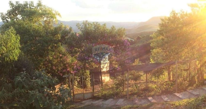 Casa com 1 quarto à venda na beco do Artesão, 180, Lavras Novas, Ouro Preto