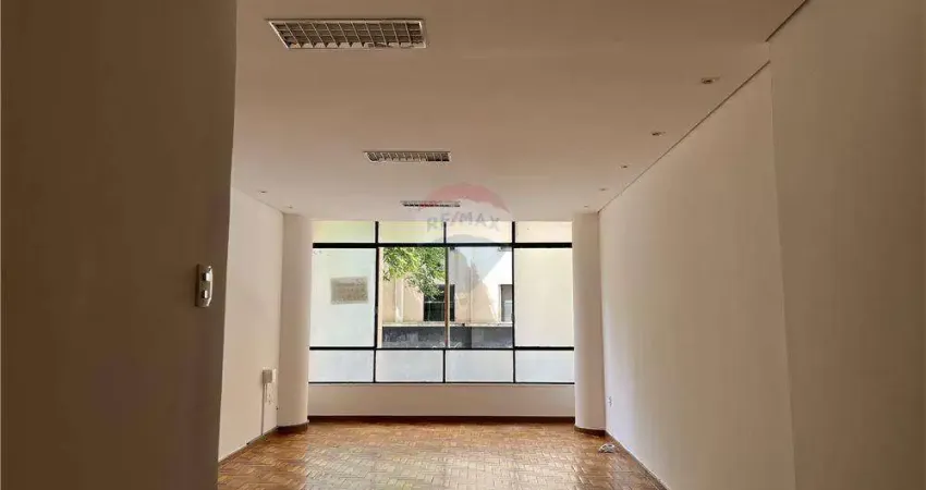 Sala comercial de 38m² 1 banheiro à venda  r$112.000,00 rua goitacazes, 14 centro/bh edifício bom destino