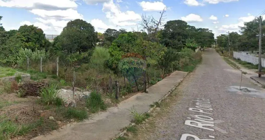 Terreno dos Sonhos em Sete Lagoas, MG: 1000m² Charmosos