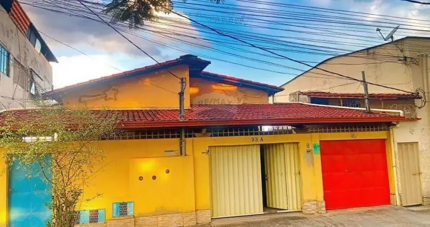 Casa com 2 quartos para alugar na Rua Cabedelo, 25, São Gabriel, Belo Horizonte