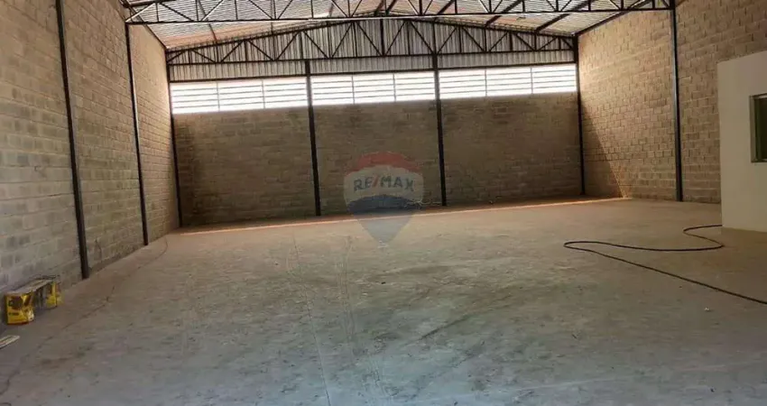 Oportunidade de Aluguel: Galpão de 315m² Comercial com Ótima Localização no bairro Maria Helena