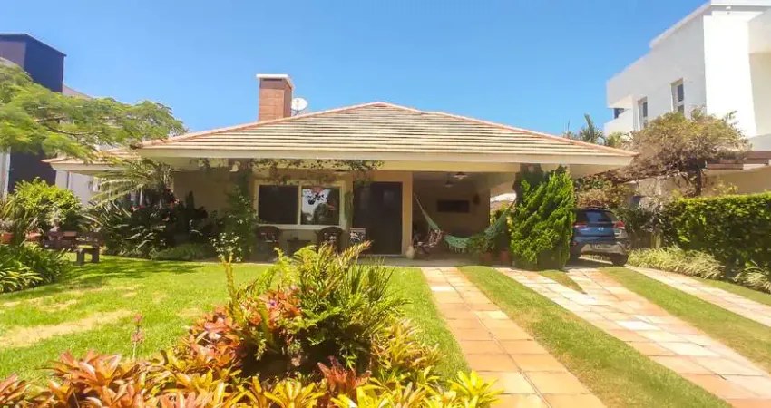 Casa à venda, 4 quartos, 2 suítes, 2 vagas, Condomínio Quintas do Lago - Xangri-Lá/RS