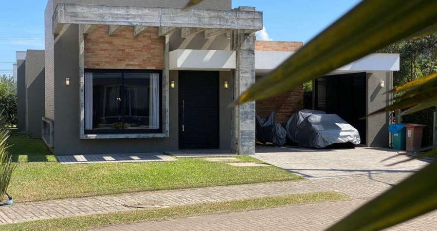 Casa à venda, 4 quartos, 4 suítes, 2 vagas, Condomínio Sea Coast - Xangri-Lá/RS