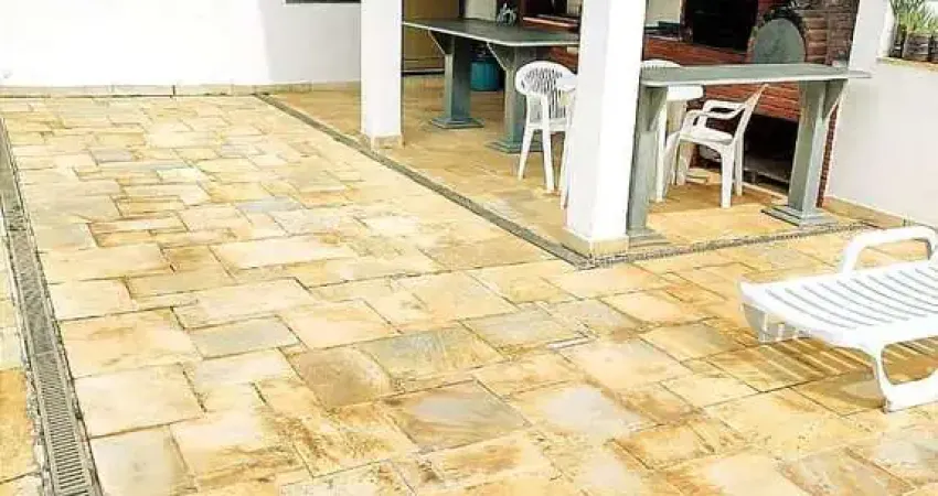 Casa com 1 quarto à venda na Rua Sinfonia Coral, 20, Parque do Terceiro Lago, São Paulo