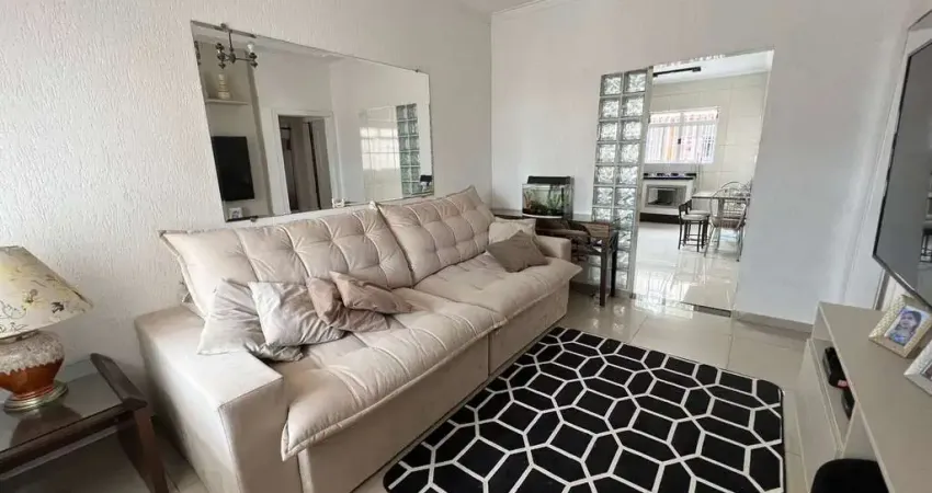 Casa a venda com 02 Dormitórios em Cidade Dutra  -  São Paulo