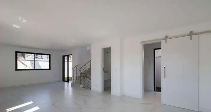 Sobrado 3 Dormitórios, 1 Suíte, 179 m , à venda por R  1.121.000