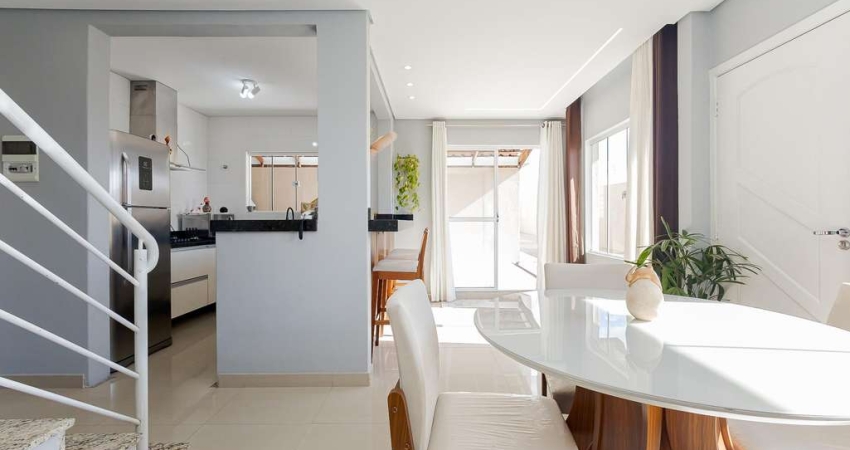 Casa com 2 quartos à venda na Rua João Chaves, Xaxim, Curitiba