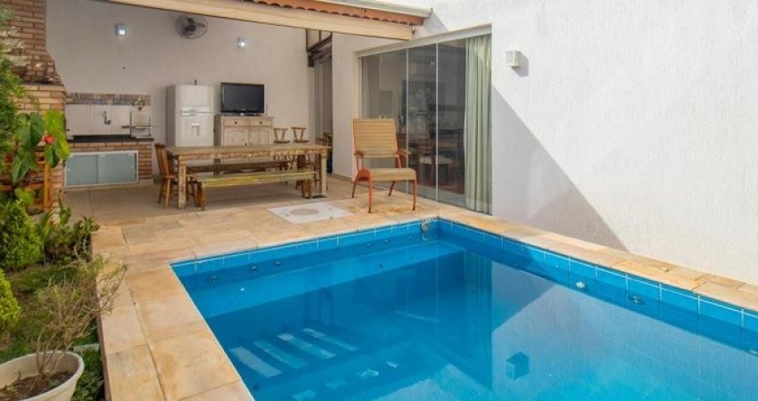 CASA A VENDA NO BAIRRO JARDIM TIMBAUHY EM BARUERI SP