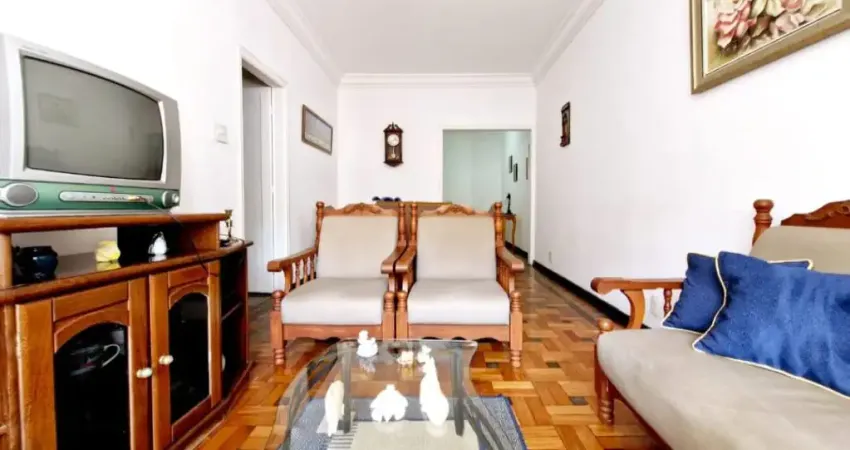 Amplo apartamento no Centro com área externa e 118 m²!