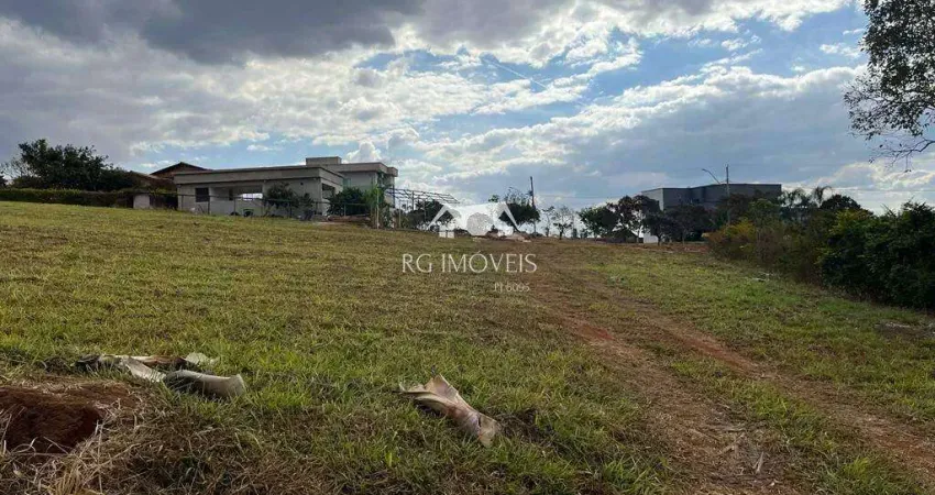 Terreno à venda no Condomínio Serra dos Bandeirantes, Mário Campos 