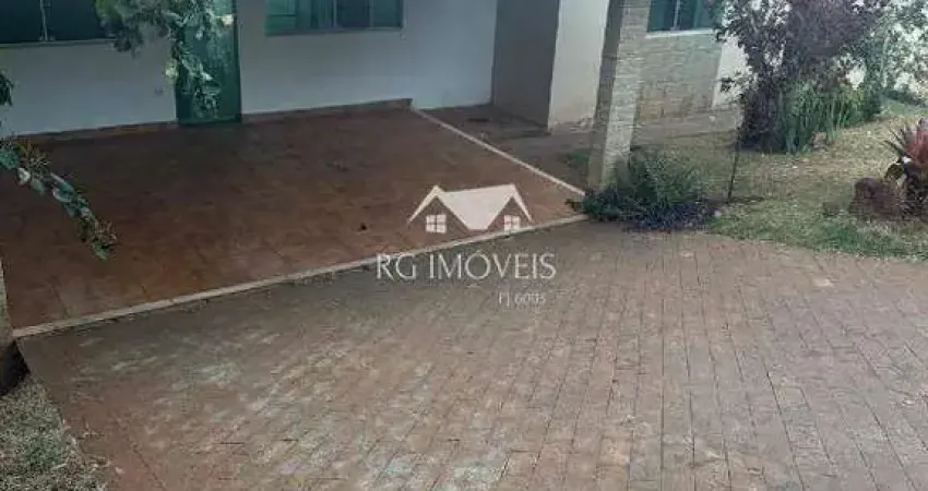 Casa linear 3 quartos com suíte sendo 2 com closet, para locação no condomínio serra dos bandeirantes