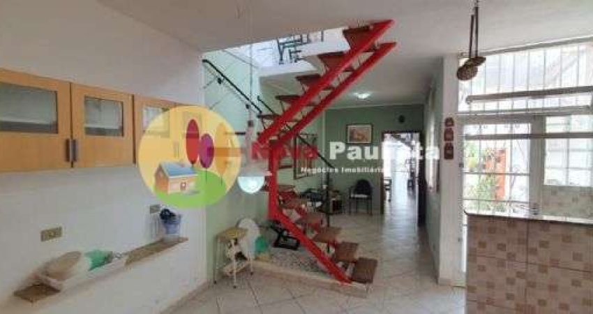 Casa com 3 Quartos e 3 banheiros à Venda, 173 m² totais por R$ 980.000,00