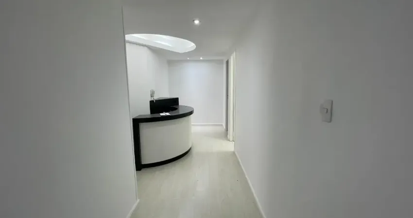 Sala comercial para venda, com 36 m2. e vaga de garagem, na Av. Angélica, próximo da Paulista!