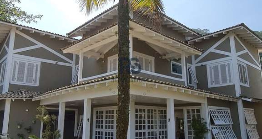 Imperdível! Casa de luxo para locação em Juquehy, São Sebastião-SP: 6 quartos, 6 suítes, 3 salas, 7 banheiros, 3 vagas.