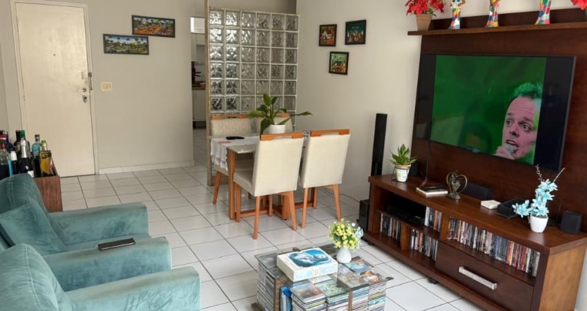 Ótimo apartamento para morar na Boa Vista em Recife/PE à venda