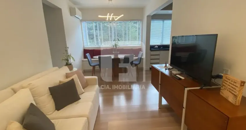 Apartamento à venda com 2 dormitórios na carvoeira, em florianópolis.